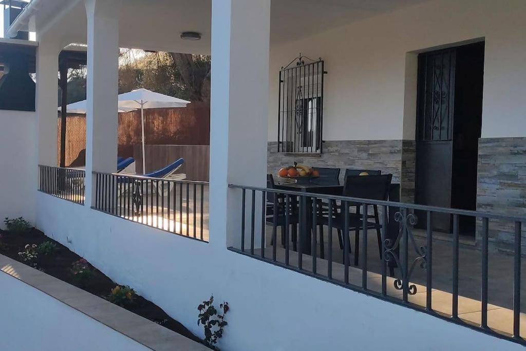 Villa Victoria Rio De La Miel Nerja Exterior foto